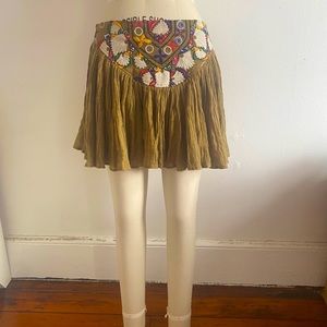 Free people fp one embroidered bohemian mini skirt size small low rise